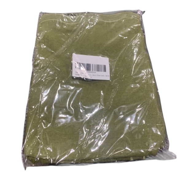 🫒 Olive Throw pillow covers - 2 pcs, BNIP - Picture 2 of 3